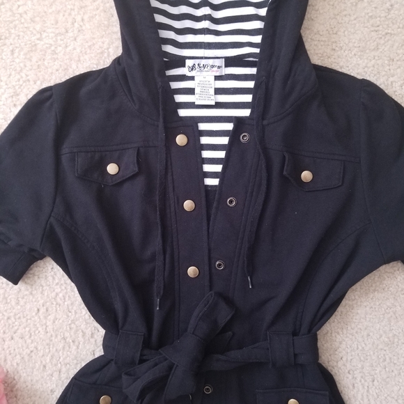 Black Short Sleeve Utility Jacket Hoodie Sweater - Picture 3 of 9